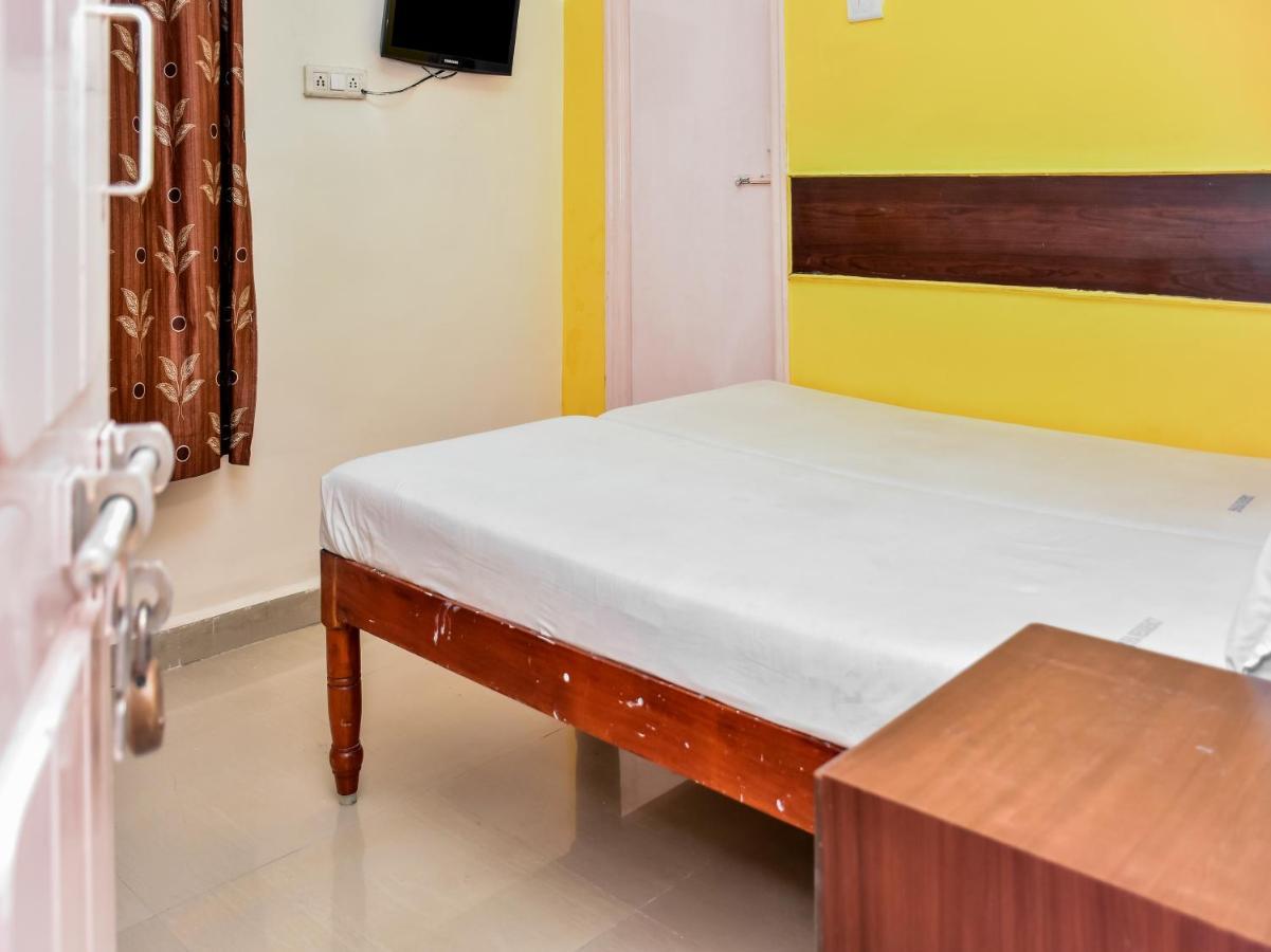 Hotel Sahasra Residency Tirupati Esterno foto