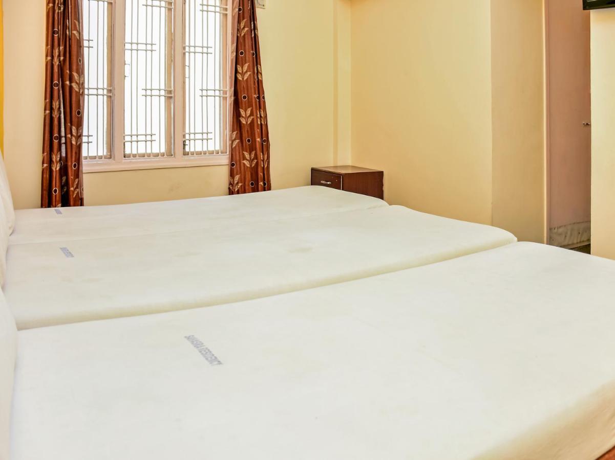 Hotel Sahasra Residency Tirupati Esterno foto