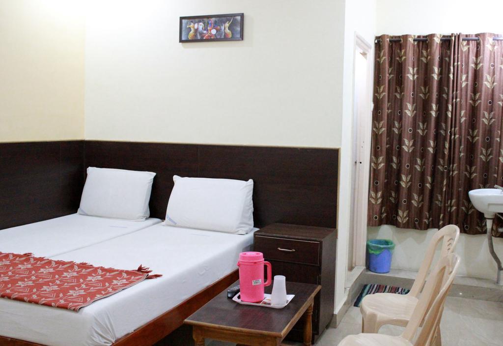Hotel Sahasra Residency Tirupati Camera foto