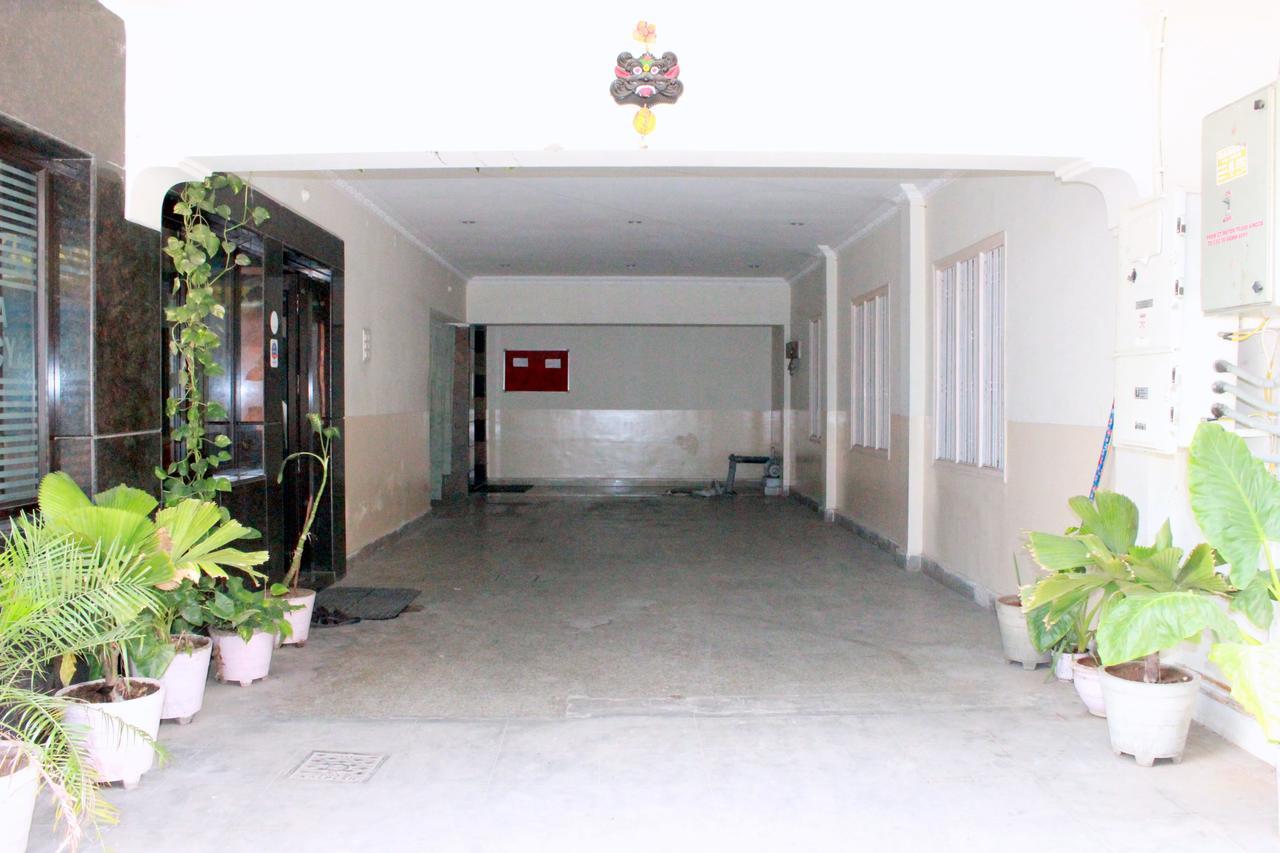 Hotel Sahasra Residency Tirupati Esterno foto