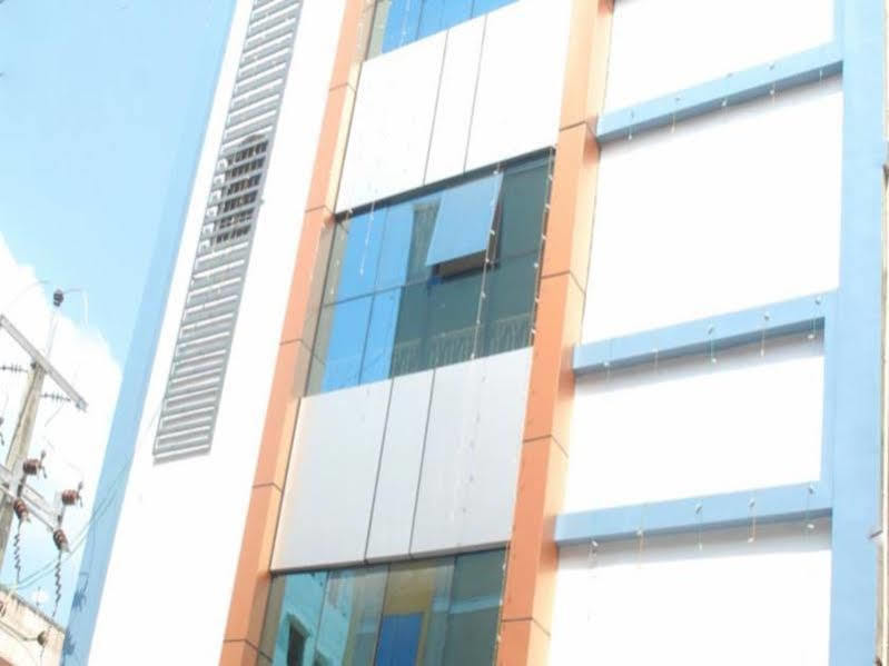 Hotel Sahasra Residency Tirupati Esterno foto