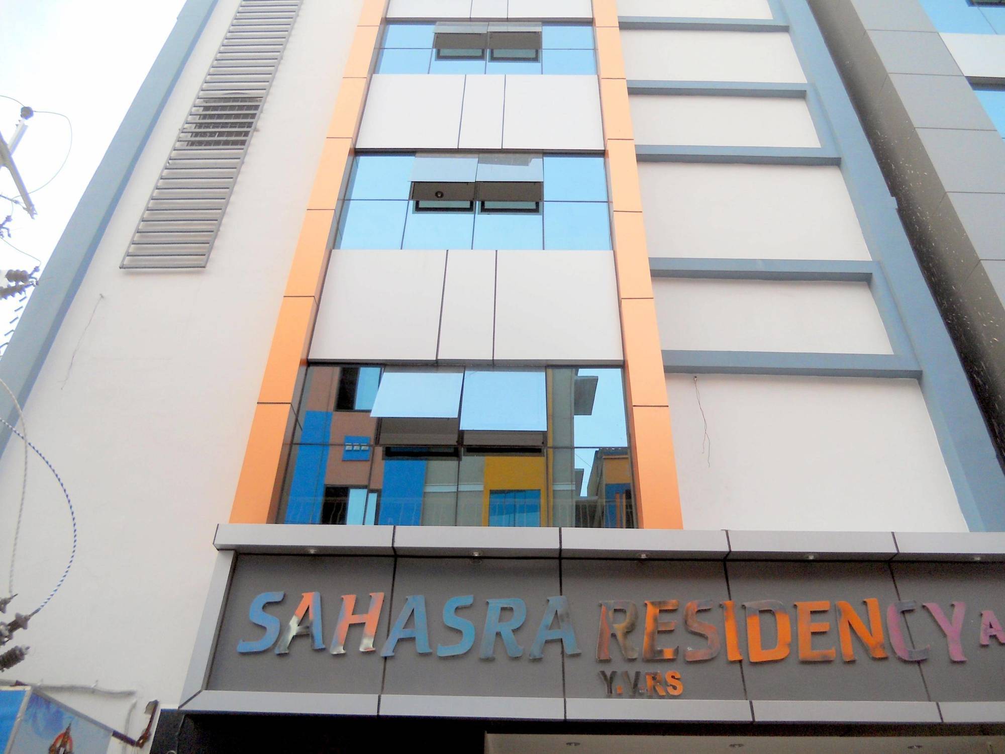 Hotel Sahasra Residency Tirupati Esterno foto